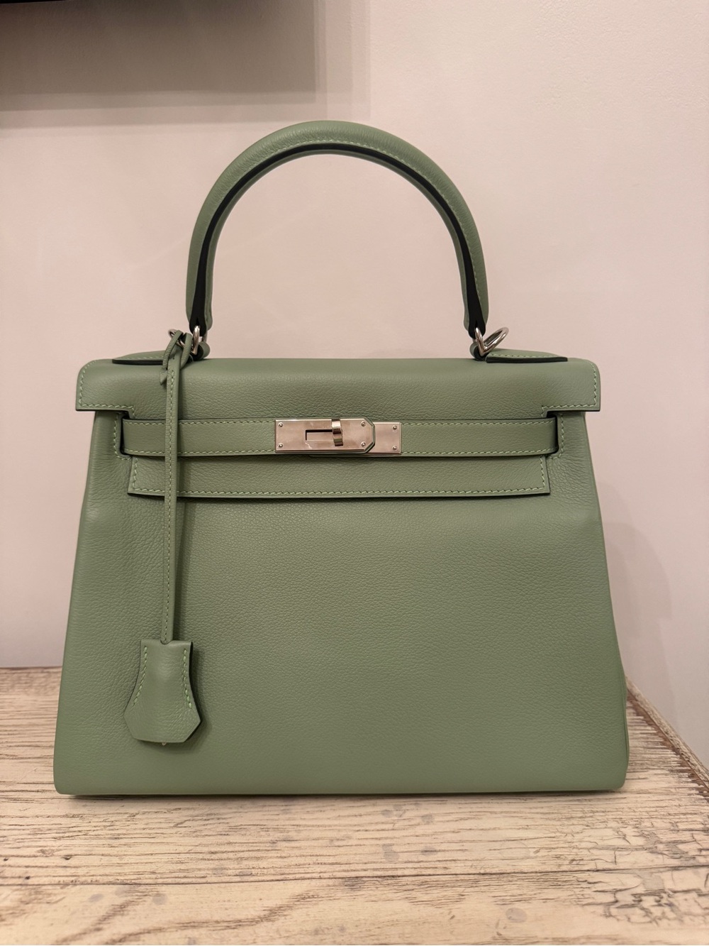 Hermes Kelly 28 Vert Criquet with Silver Hardware